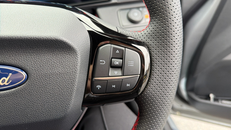 Ford Puma 1.0 EcoBoost Hybrid mHEV ST-Line X 5dr Petrol Hatchback